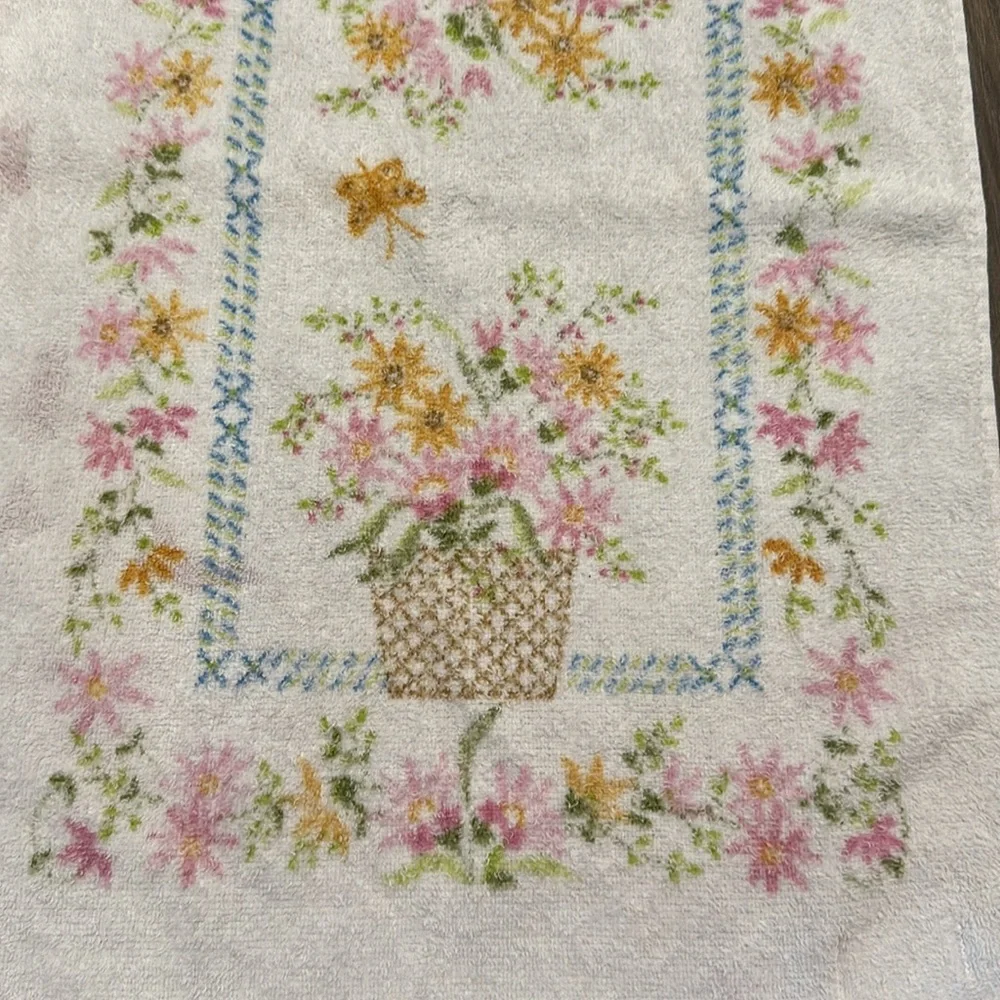 🌸 Vintage Lady Pepperell Floral Terry Cloth Towel Set - Basket of Flowers Design